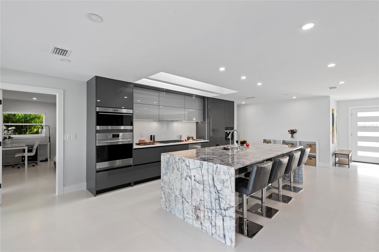 ISLAND ESTATE OF CLEARWATER UNITS 6D 7A 7C - Residential