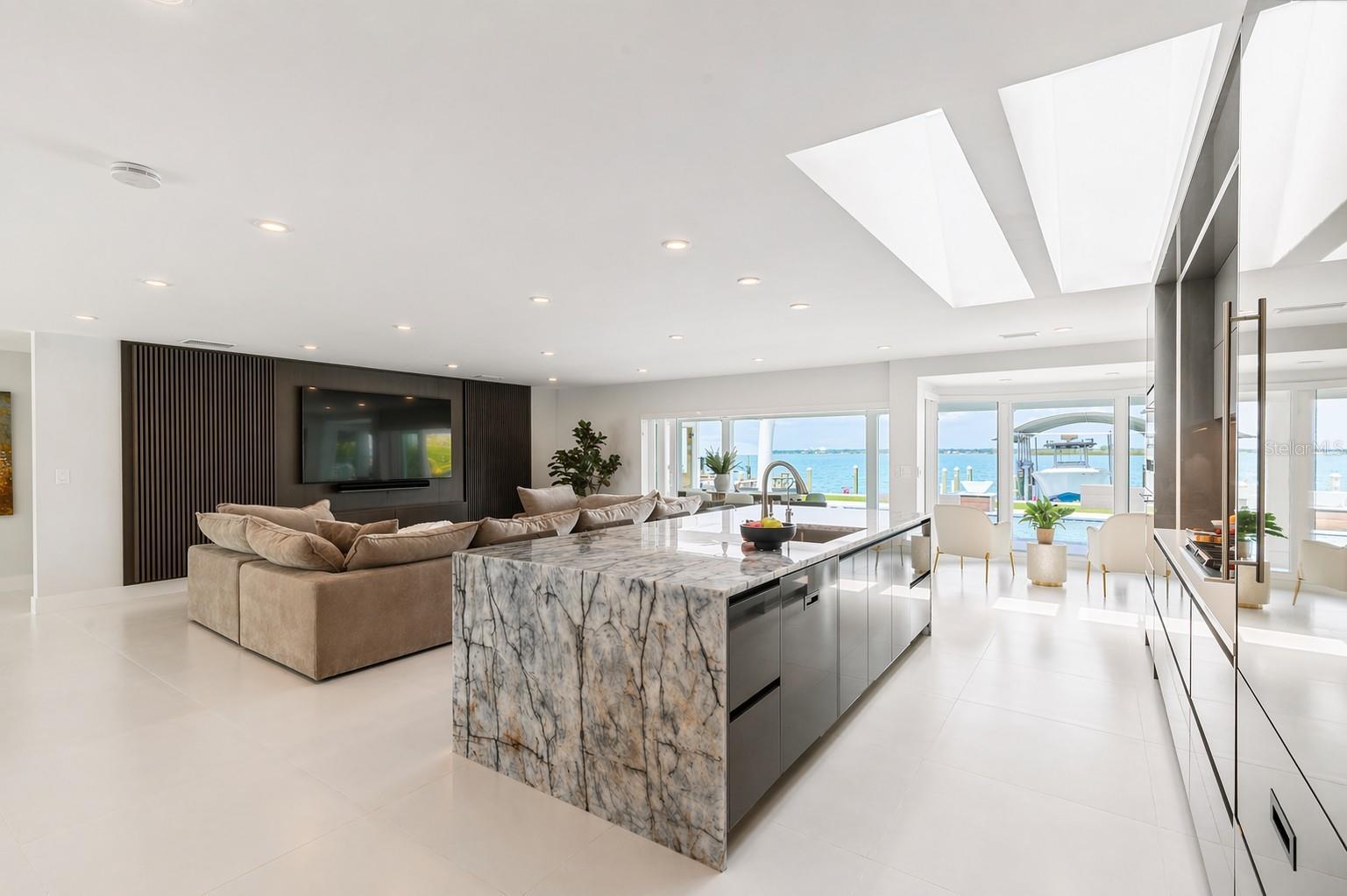 ISLAND ESTATE OF CLEARWATER UNITS 6D 7A 7C - Residential