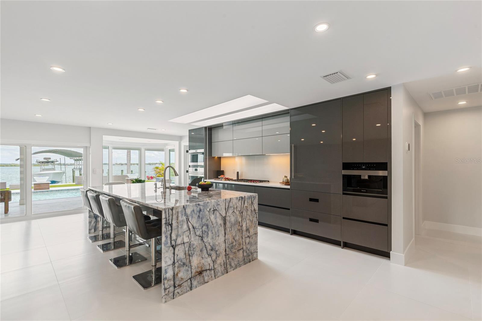 ISLAND ESTATE OF CLEARWATER UNITS 6D 7A 7C - Residential