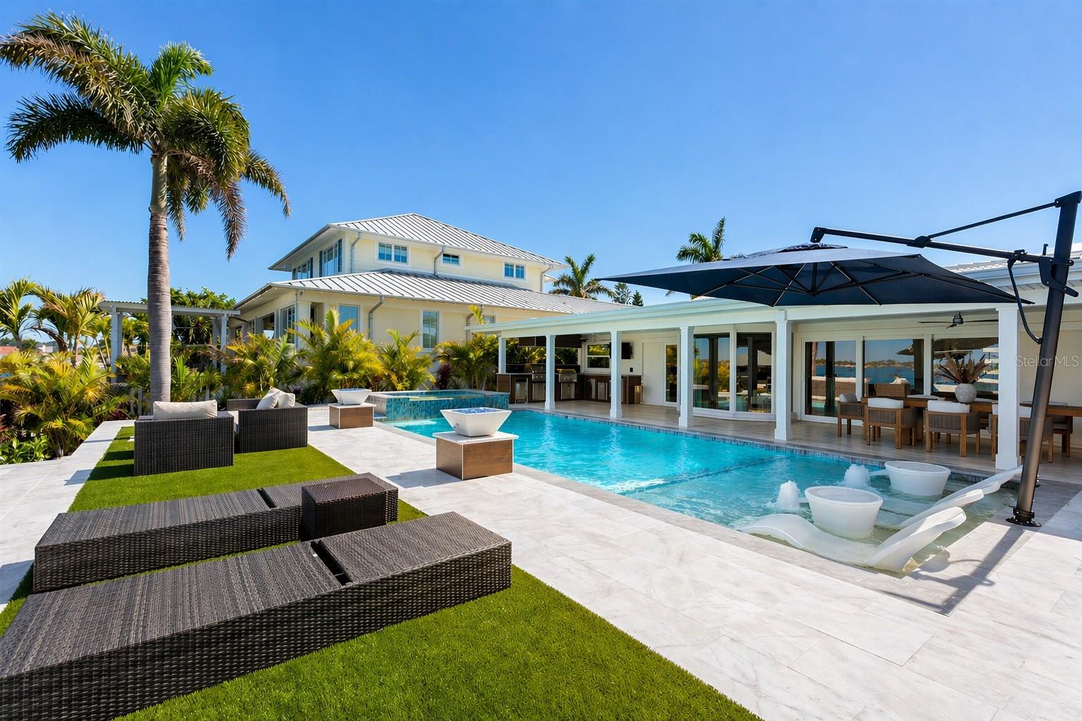ISLAND ESTATE OF CLEARWATER UNITS 6D 7A 7C - Residential