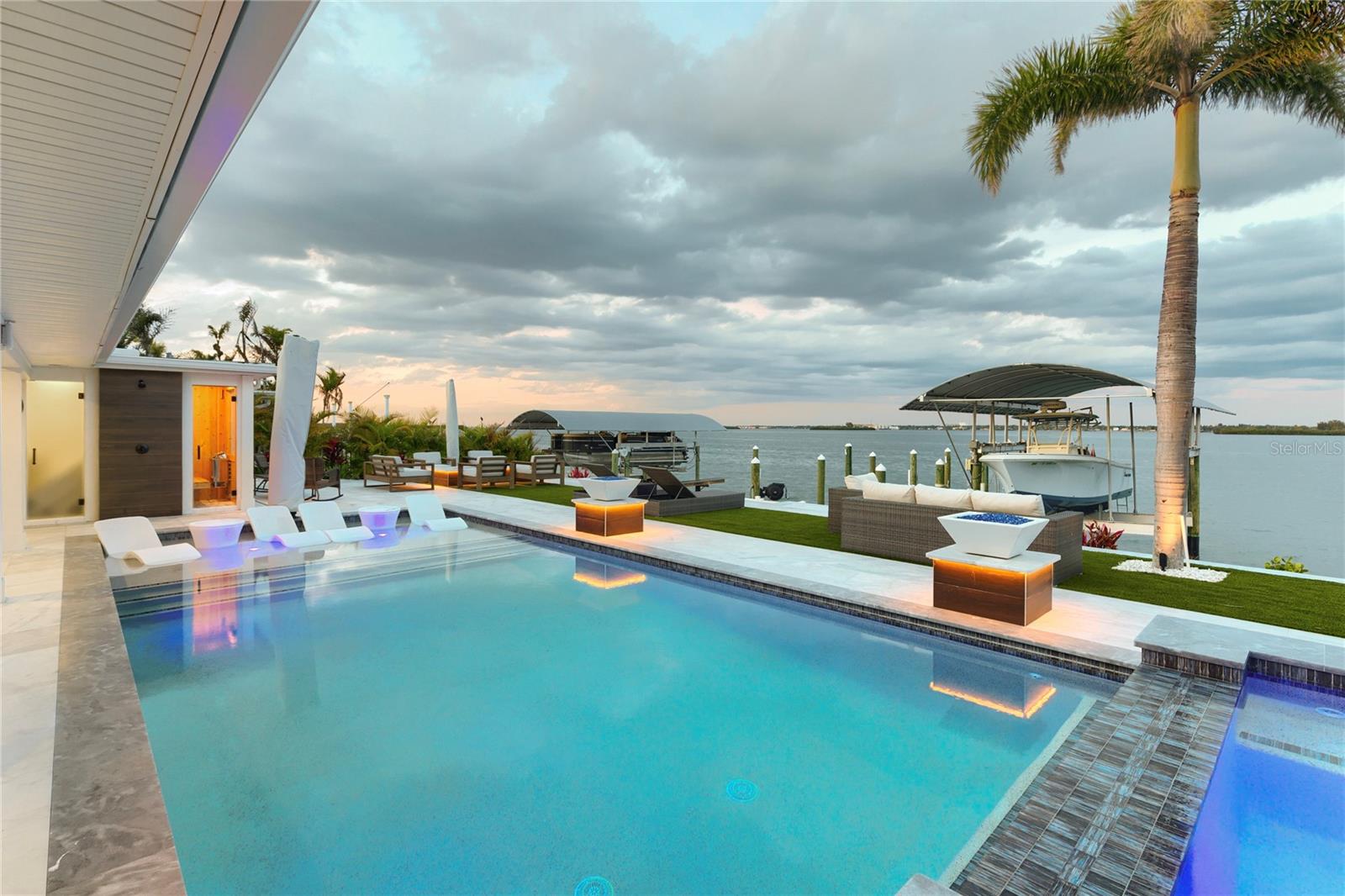 ISLAND ESTATE OF CLEARWATER UNITS 6D 7A 7C - Residential