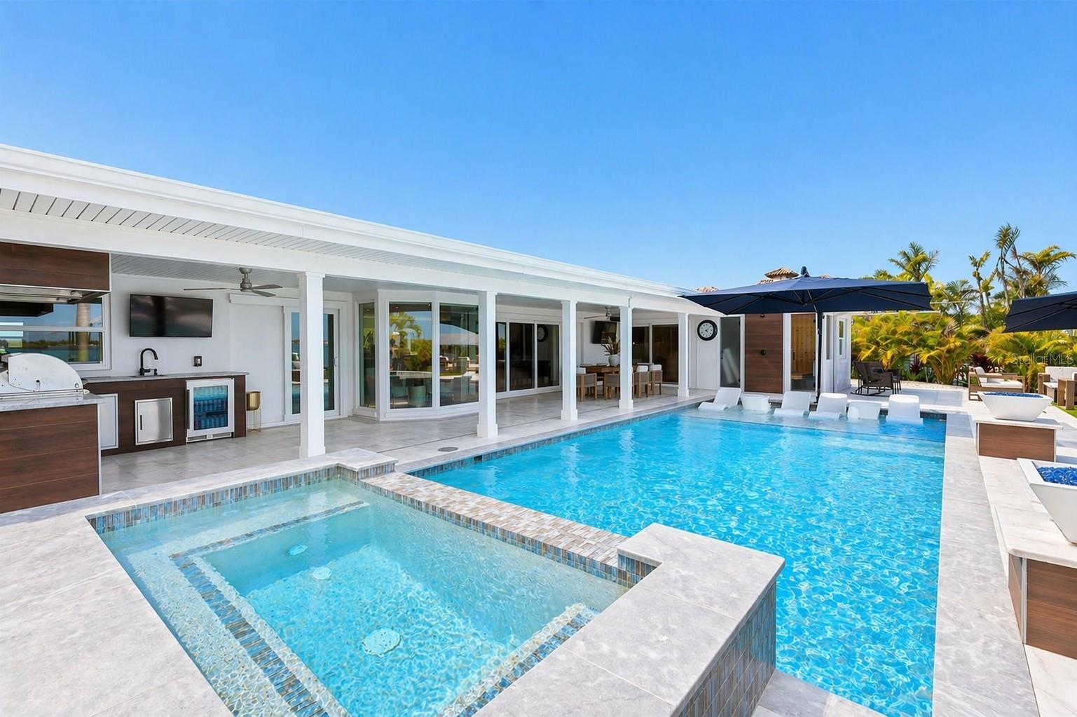 ISLAND ESTATE OF CLEARWATER UNITS 6D 7A 7C - Residential