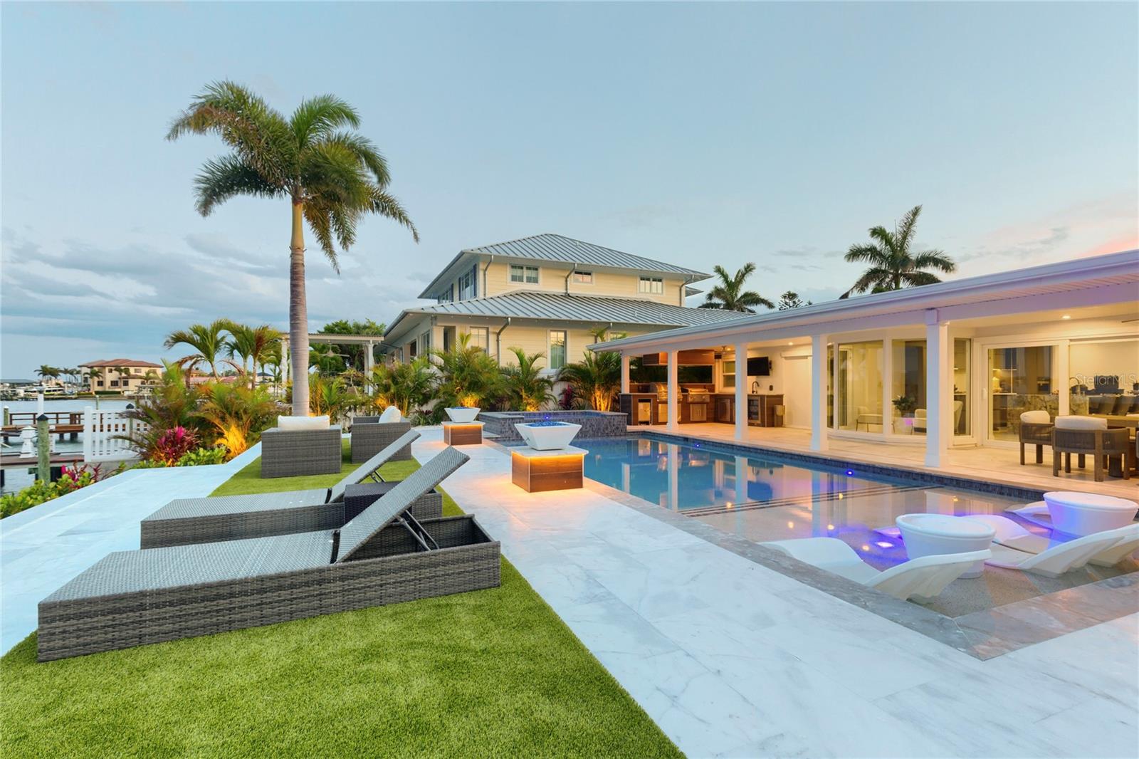 ISLAND ESTATE OF CLEARWATER UNITS 6D 7A 7C - Residential