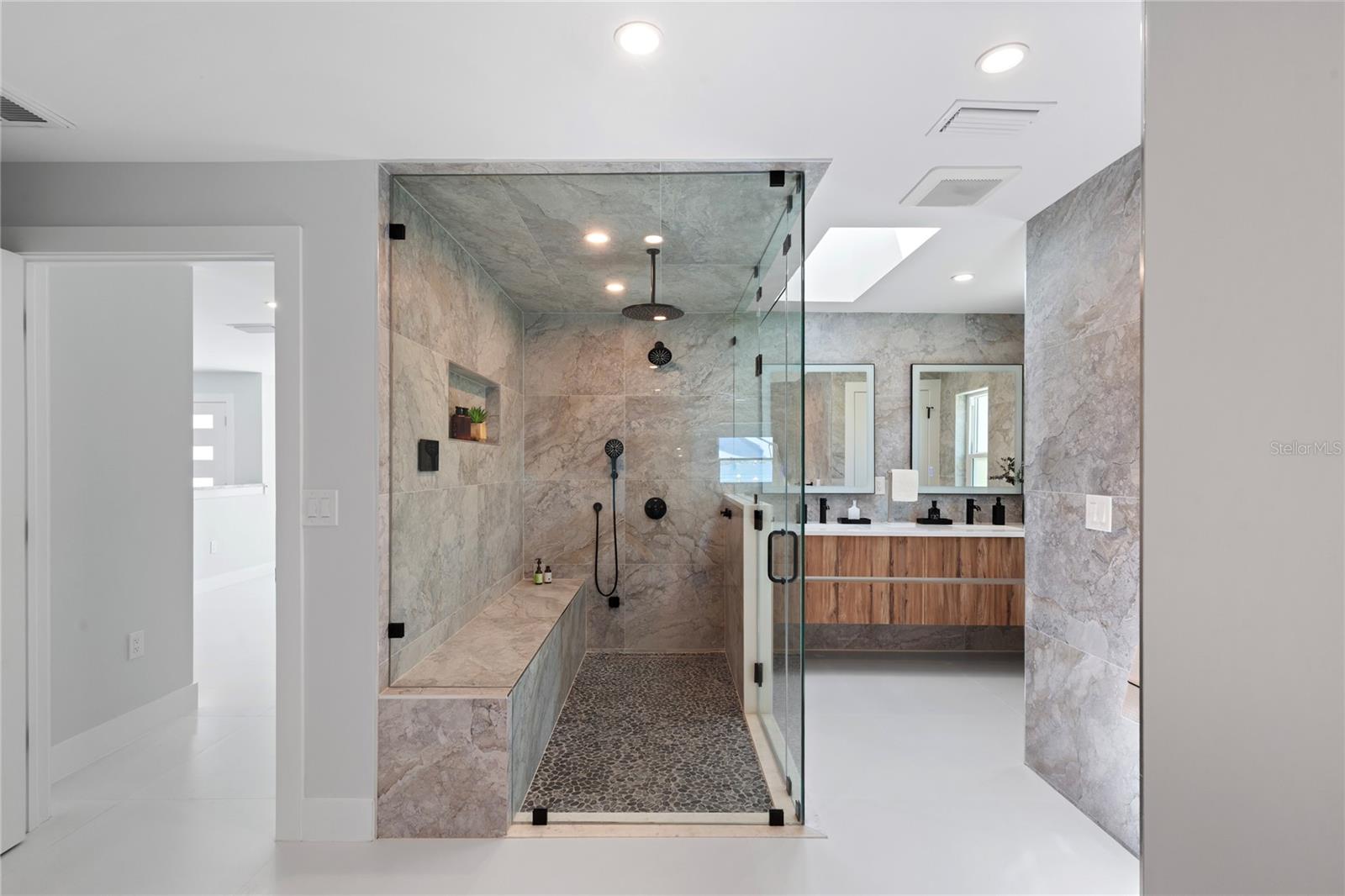 ISLAND ESTATE OF CLEARWATER UNITS 6D 7A 7C - Residential
