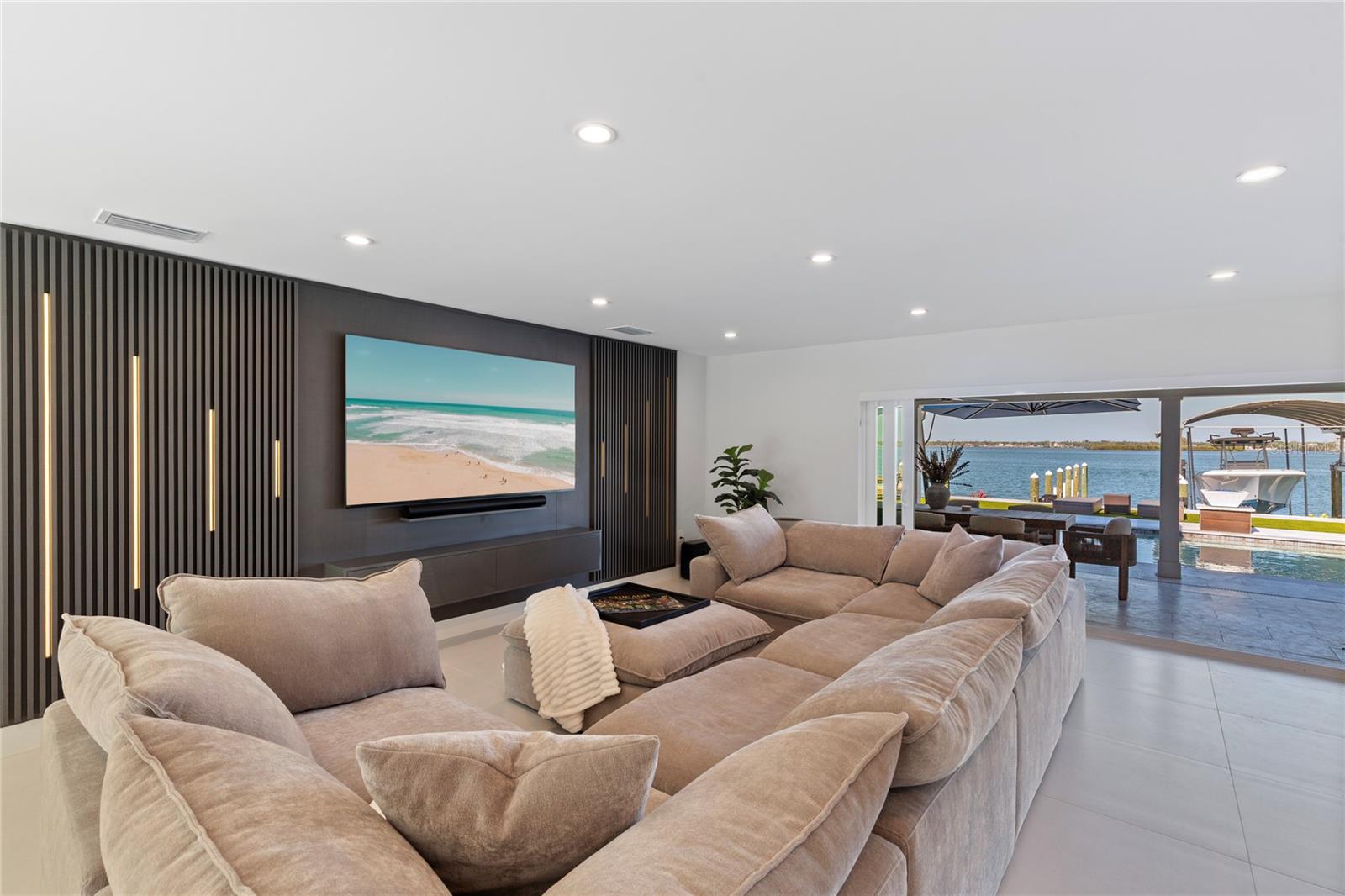 ISLAND ESTATE OF CLEARWATER UNITS 6D 7A 7C - Residential