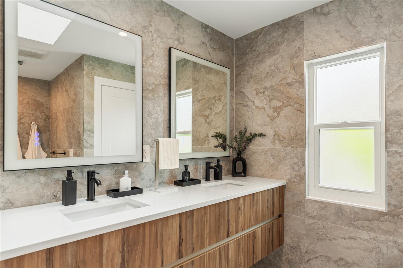 ISLAND ESTATE OF CLEARWATER UNITS 6D 7A 7C - Residential