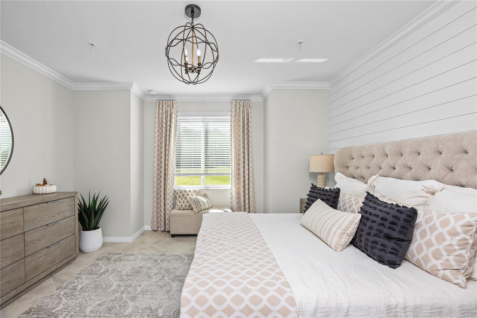 CALUSA COUNTRY CLUB - Residential