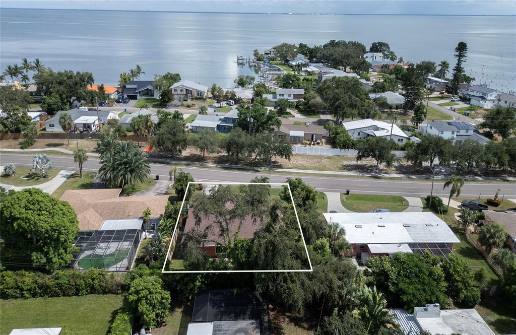 Photo of 6861 4th Street S, St Petersburg, FL 33705 (MLS # TB8429759)