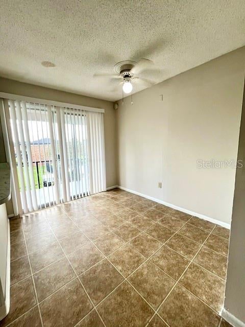Casas a venda 3 - Jen Dantas 5325 CURRY FORD ROAD B205