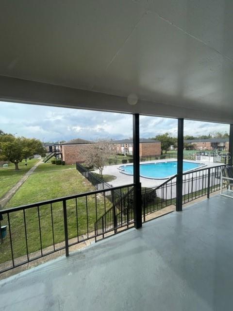 Casas a venda 4 - Jen Dantas 5325 CURRY FORD ROAD B205