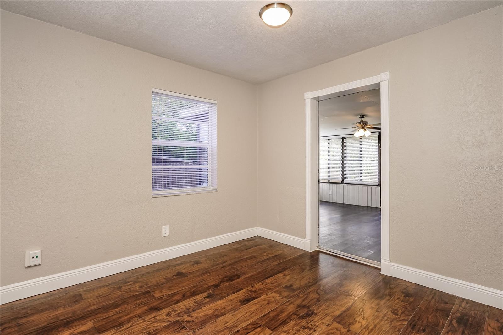 DELTONA LAKES UNIT 72 - Residential Lease