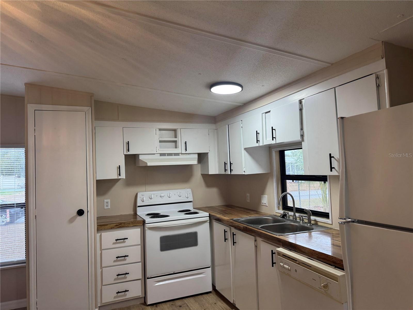 OCALA EAST VILLAS - Residential