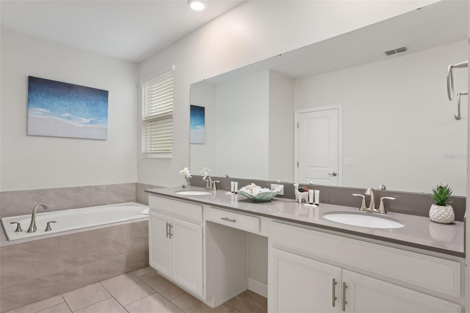 STONEYBROOK SOUTH NORTH PRCL PH 3 - Residential