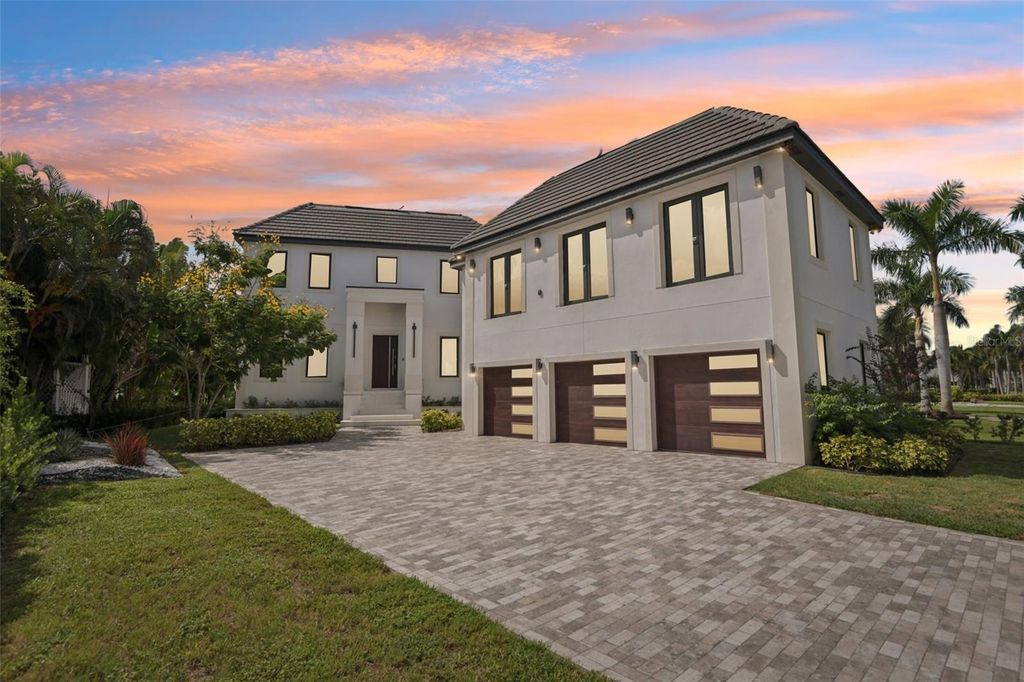 Photo of 6305 Marbella Boulevard, Apollo Beach, FL 33572 (MLS # TB8419161)