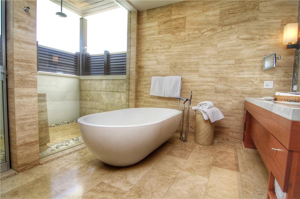 WEST BEACH - Residential