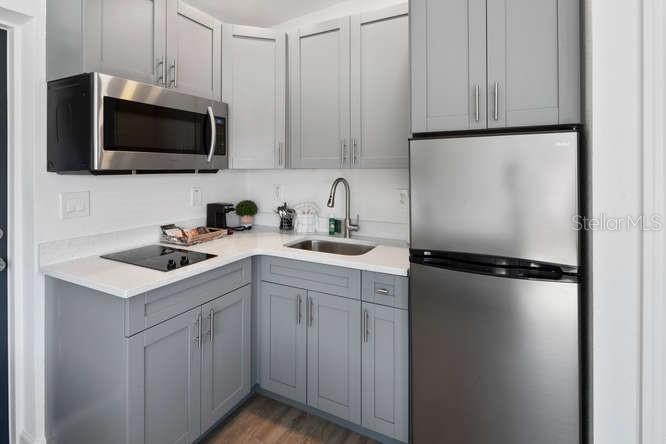 BEACH PLAZA SEC OF ST PETE BEACH - Residential Income