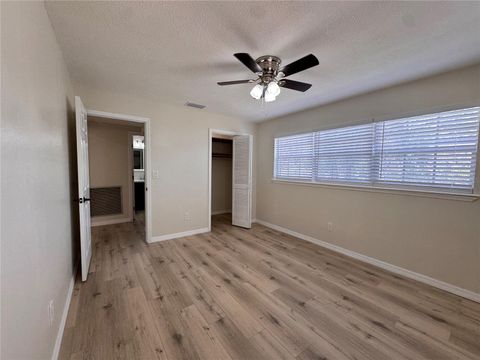 Tiny photo for 791 Lake Avenue #6, Clermont, FL 34711 (MLS # G5112119)