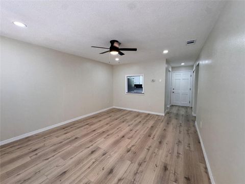 Tiny photo for 791 Lake Avenue #6, Clermont, FL 34711 (MLS # G5112119)