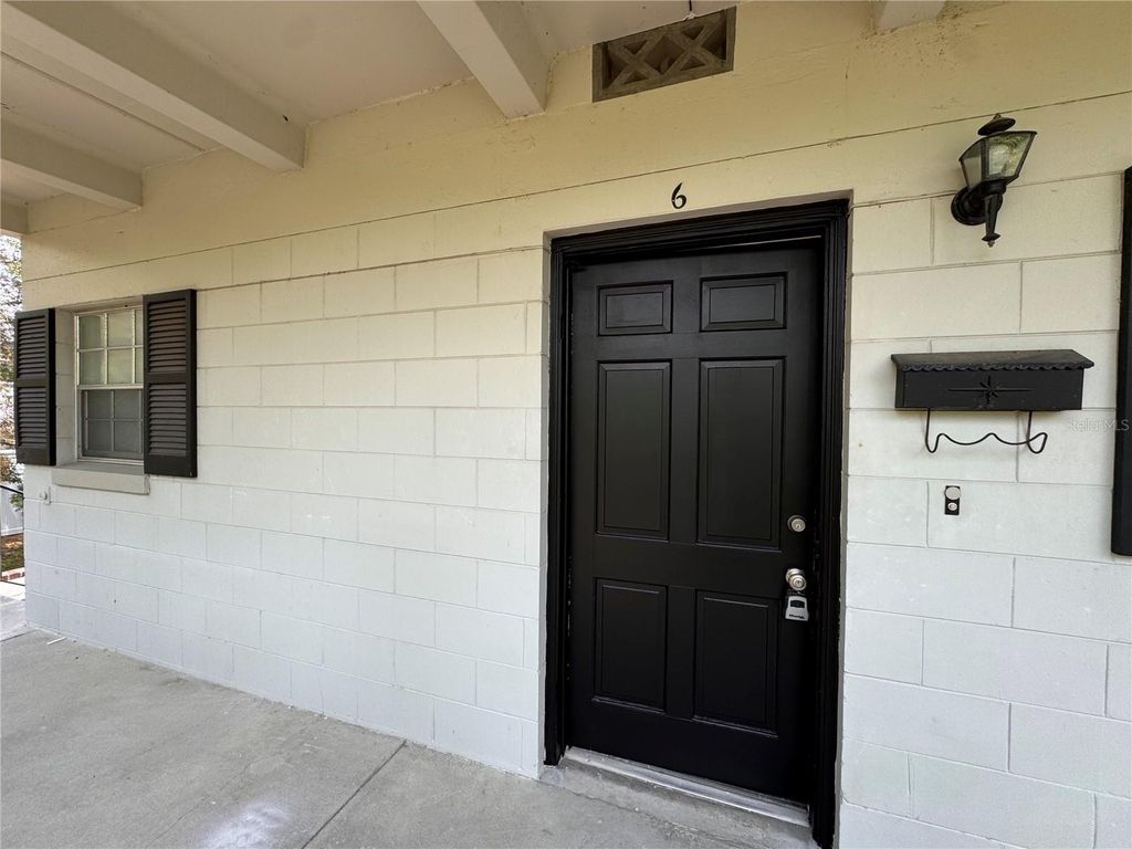 Photo of 791 Lake Avenue #6, Clermont, FL 34711 (MLS # G5112119)