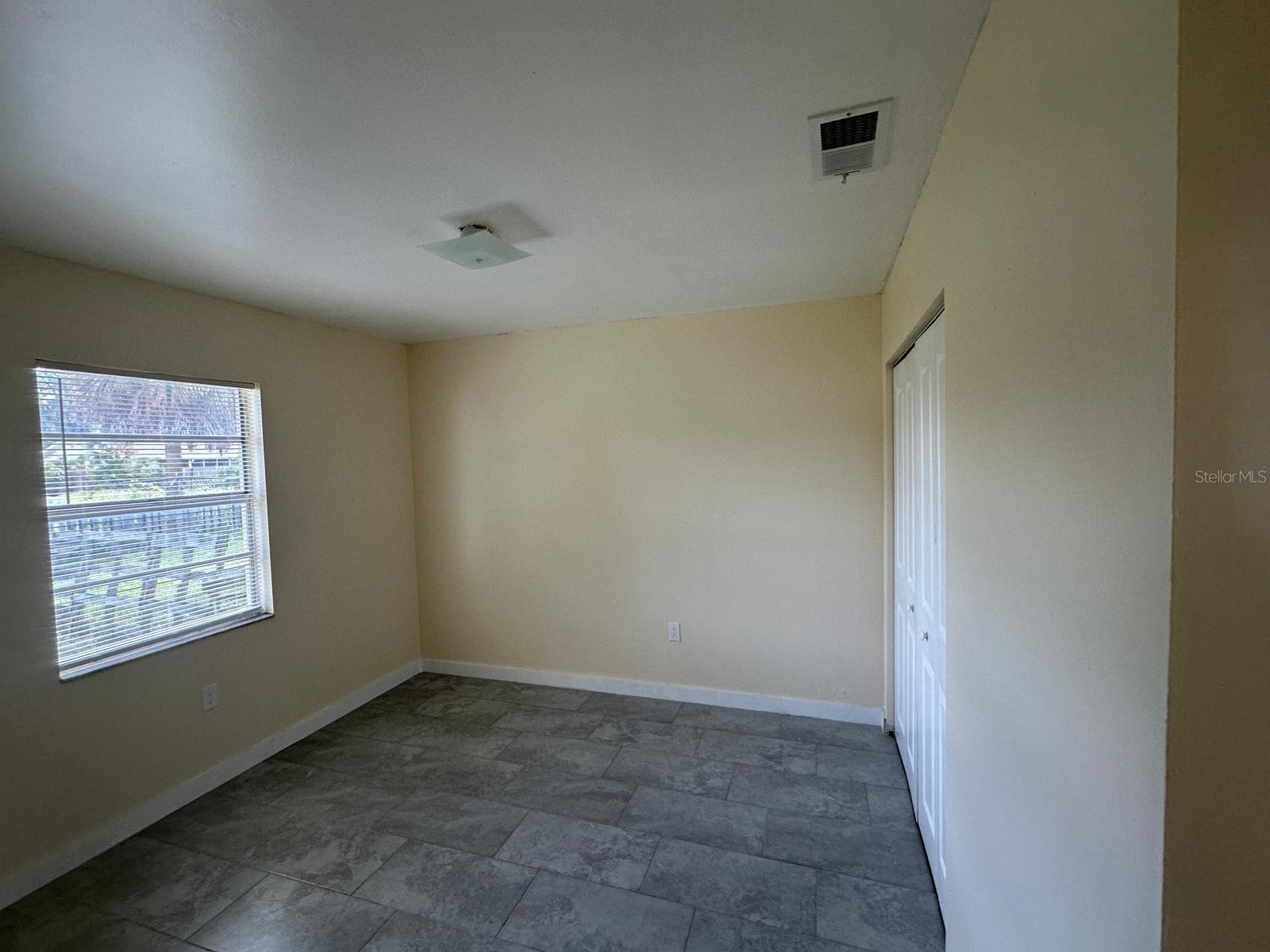 SUNRISE ESTATES - Residential Income