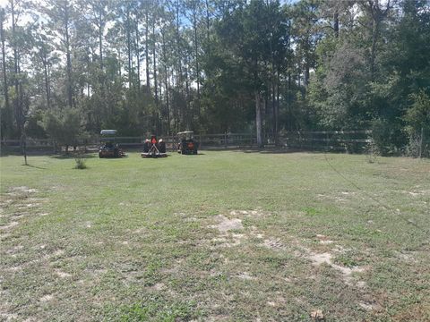 Tiny photo for 3731 SE 117th Terrace, Morriston, FL 32668 (MLS # OM709464)