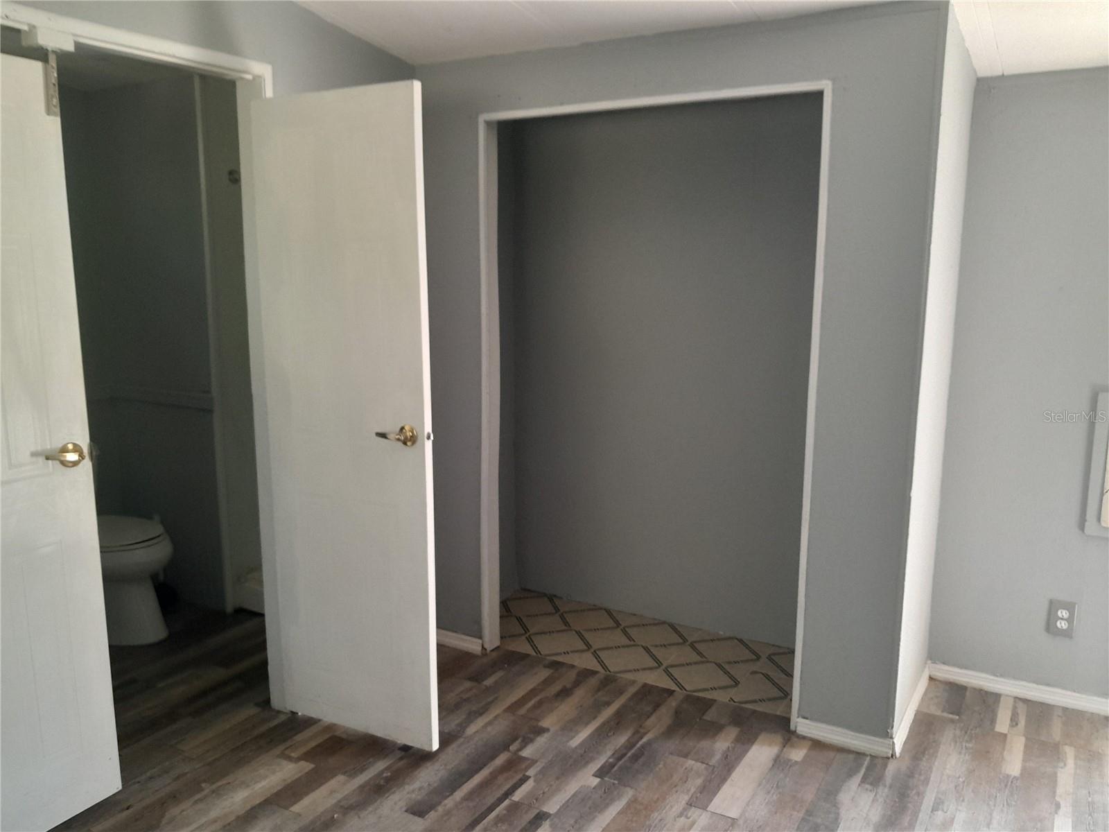 WOODLAND ACRES SUB - Residential