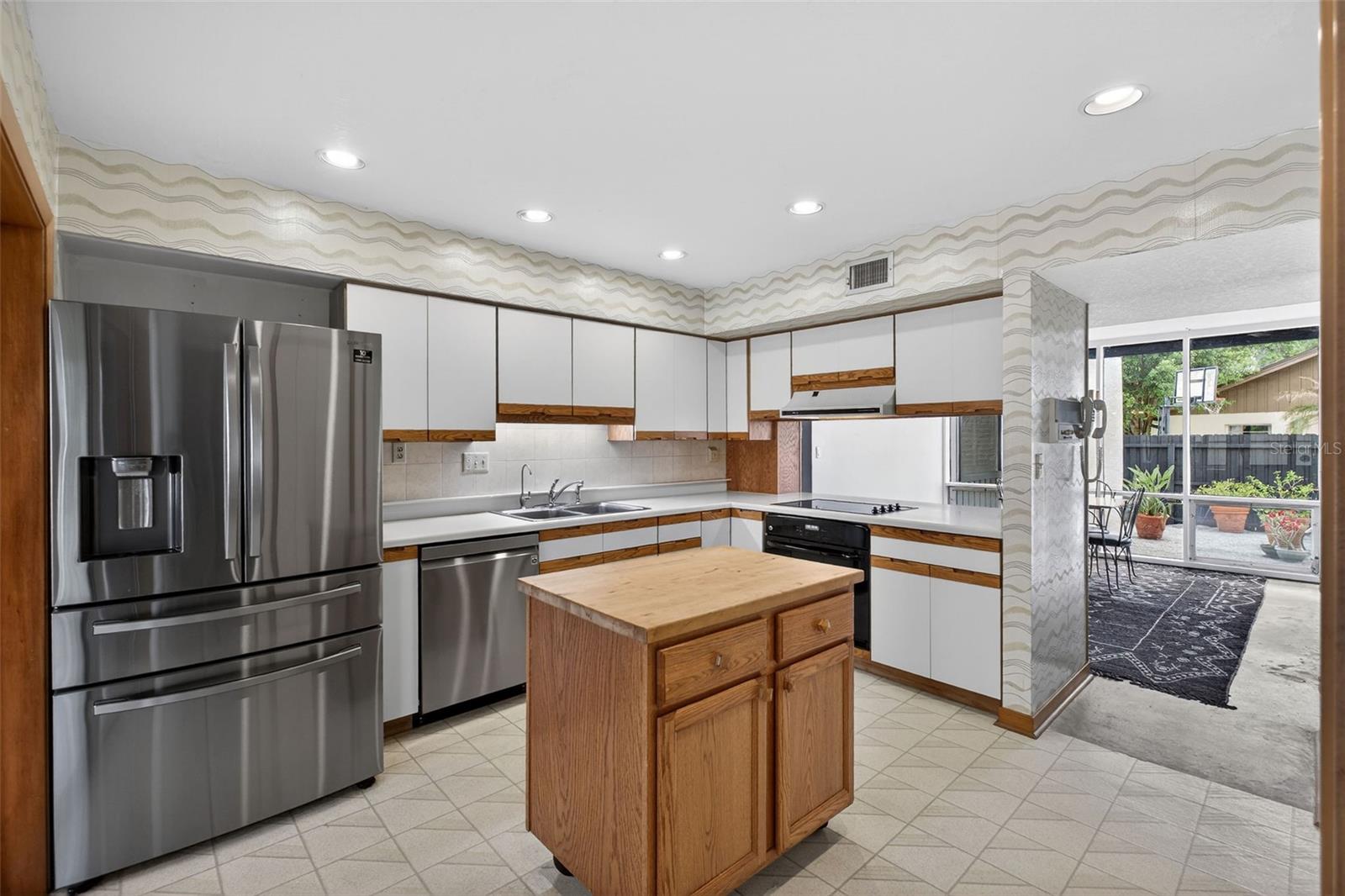 QUAIL HOLLOW - Residential