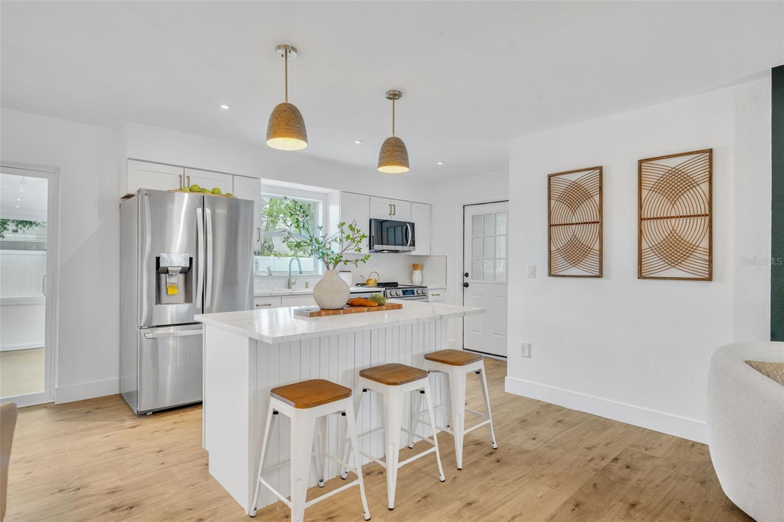 ROYAL ESTATES - Residential