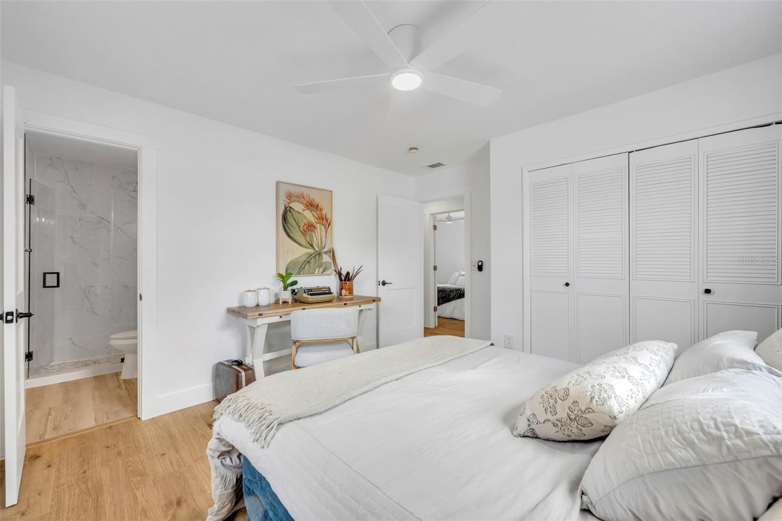 ROYAL ESTATES - Residential