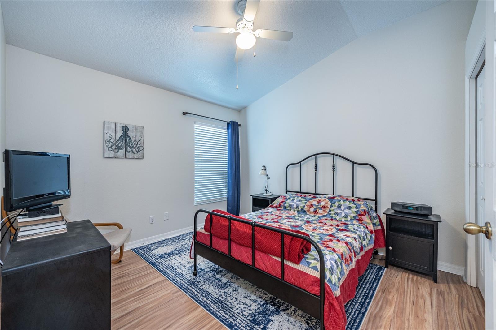 LAKE ST CHARLES UNIT 12 - Residential Lease