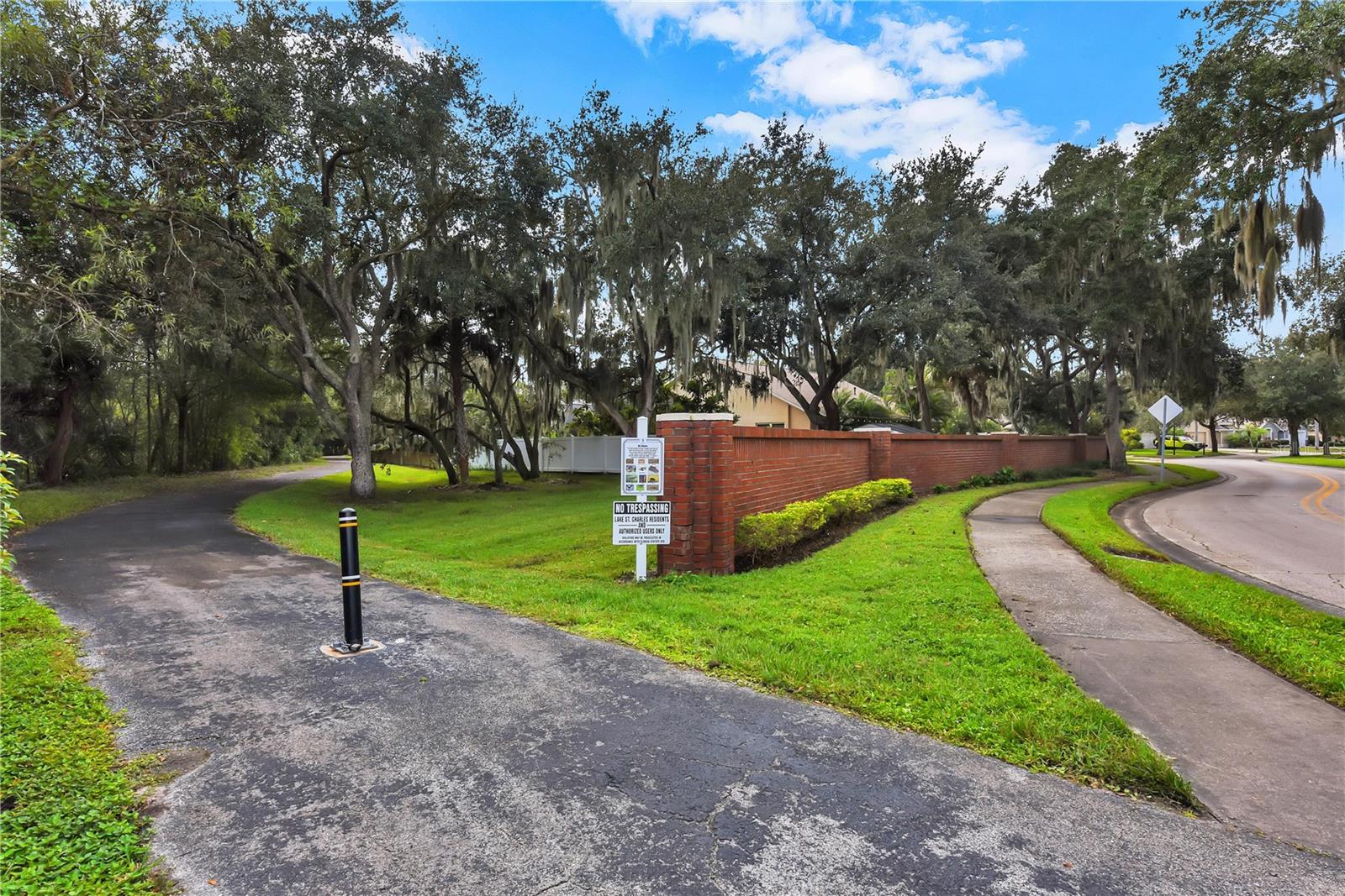 LAKE ST CHARLES UNIT 12 - Residential Lease