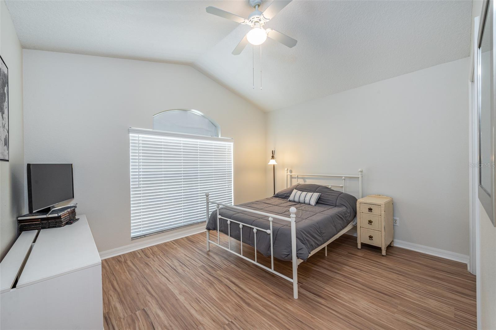 LAKE ST CHARLES UNIT 12 - Residential Lease