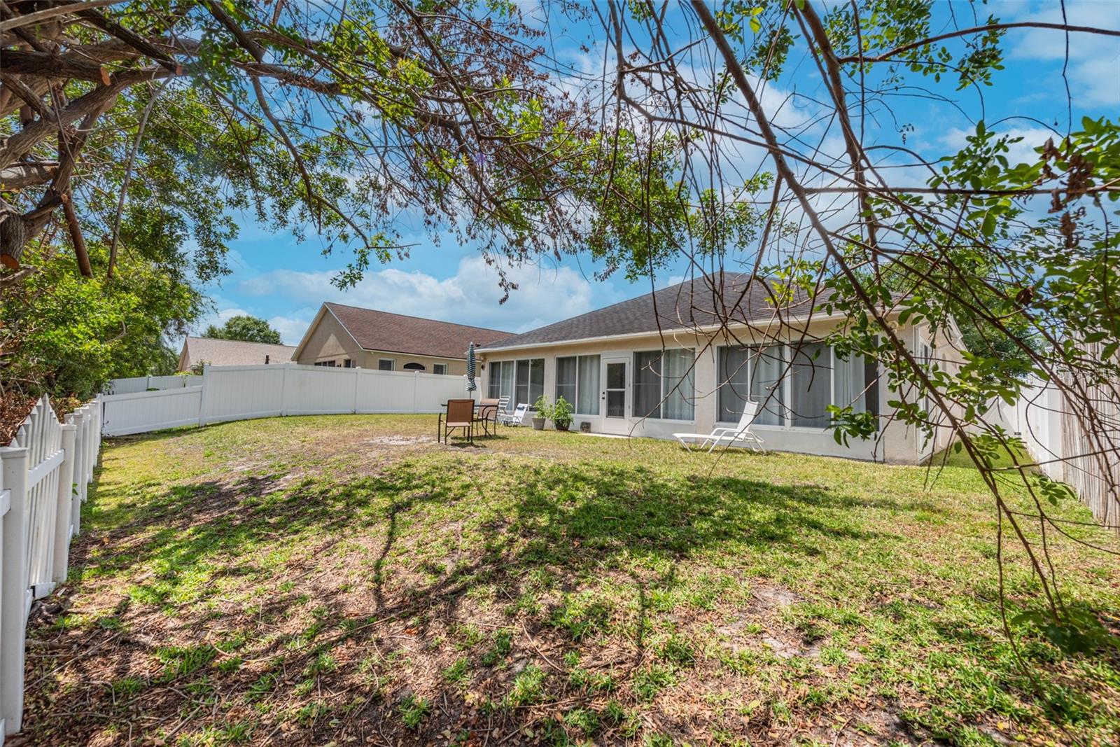 LAKE ST CHARLES UNIT 12 - Residential Lease