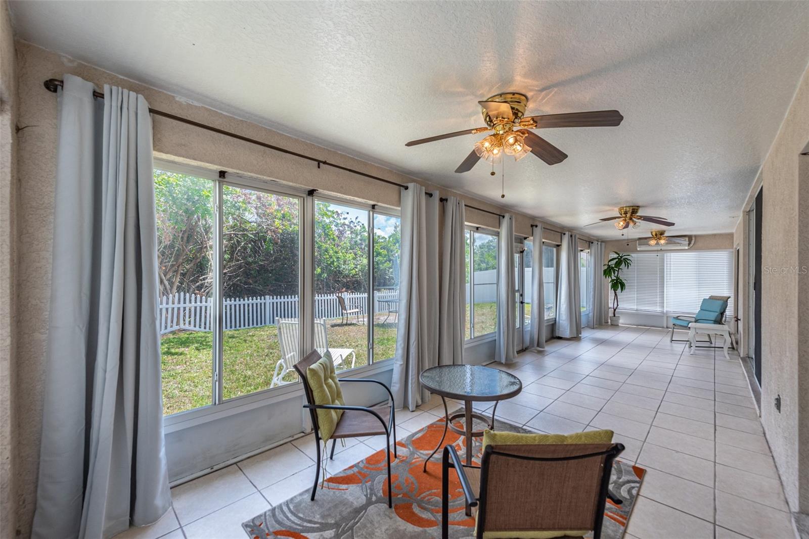 LAKE ST CHARLES UNIT 12 - Residential Lease