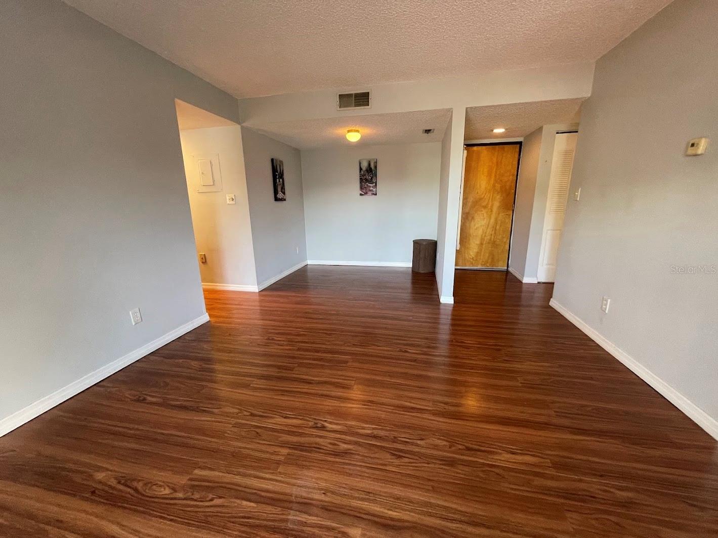 INVERNESS CONDO - Residential Lease
