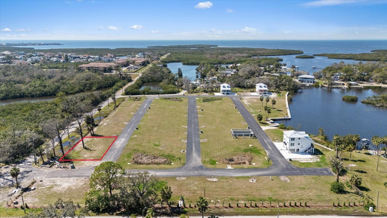 COTTAGES/OYSTER BAYOU TRACTS A - Land