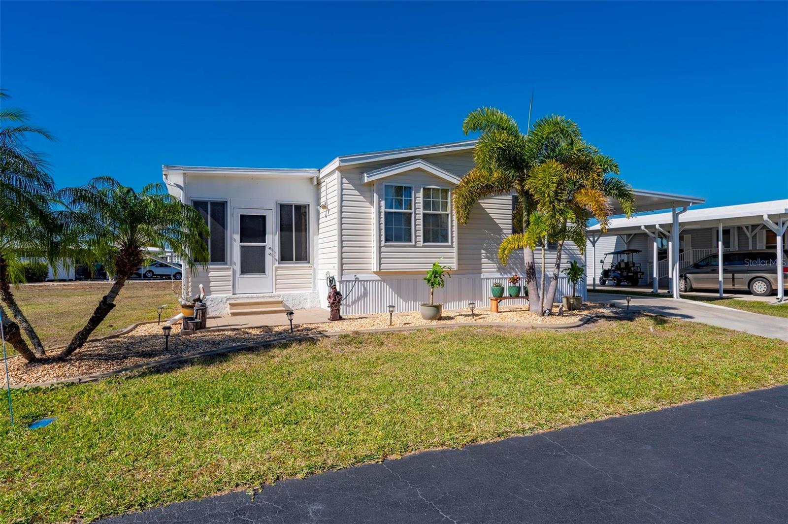 PORT CHARLOTTE VILLAGE UN 432 - Residential