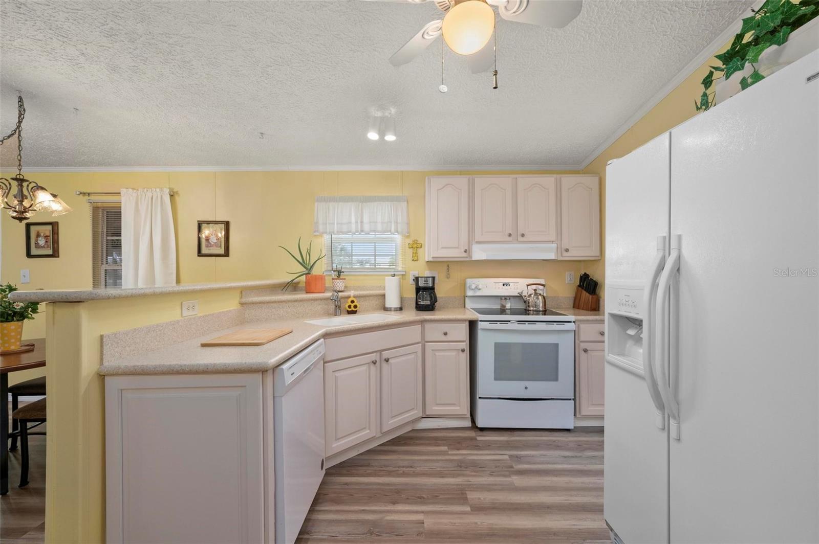 PORT CHARLOTTE VILLAGE UN 432 - Residential