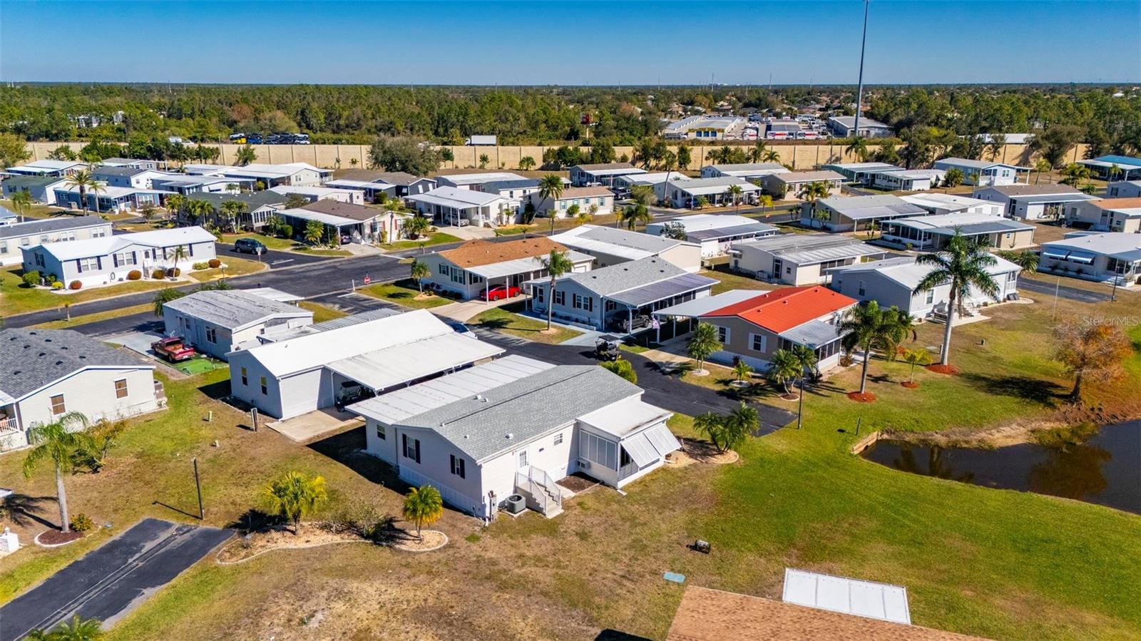 PORT CHARLOTTE VILLAGE UN 432 - Residential