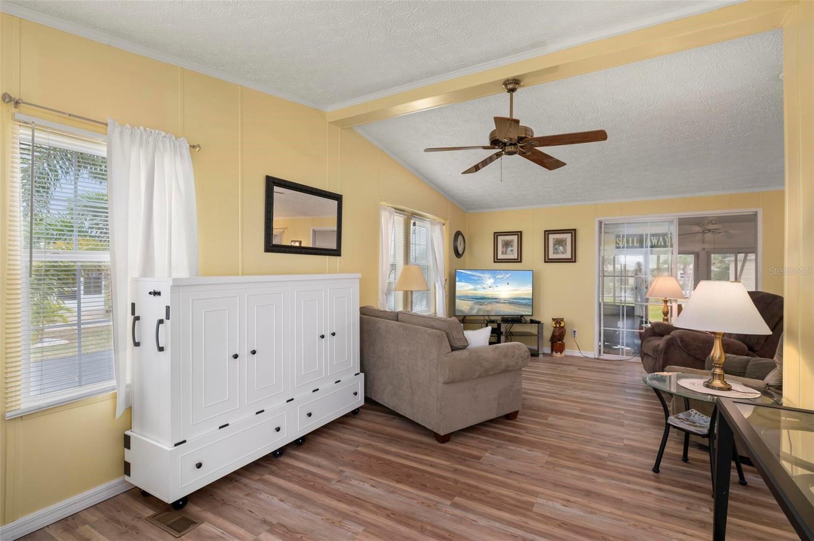 PORT CHARLOTTE VILLAGE UN 432 - Residential