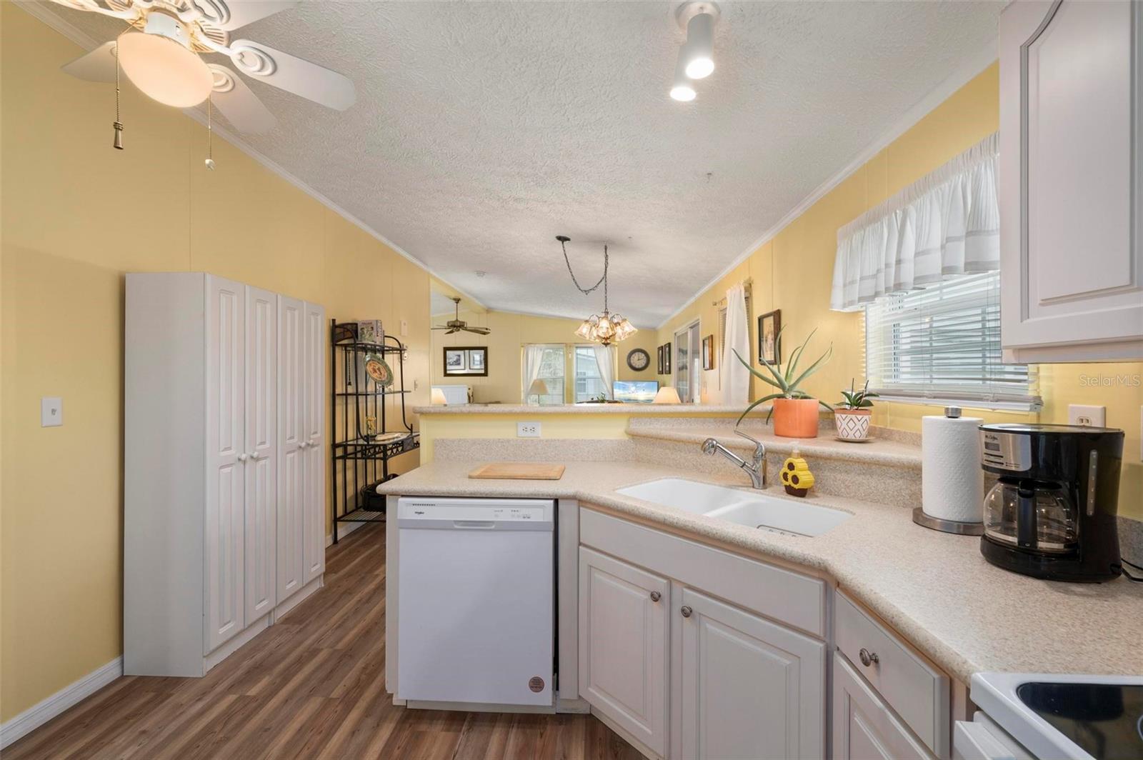 PORT CHARLOTTE VILLAGE UN 432 - Residential