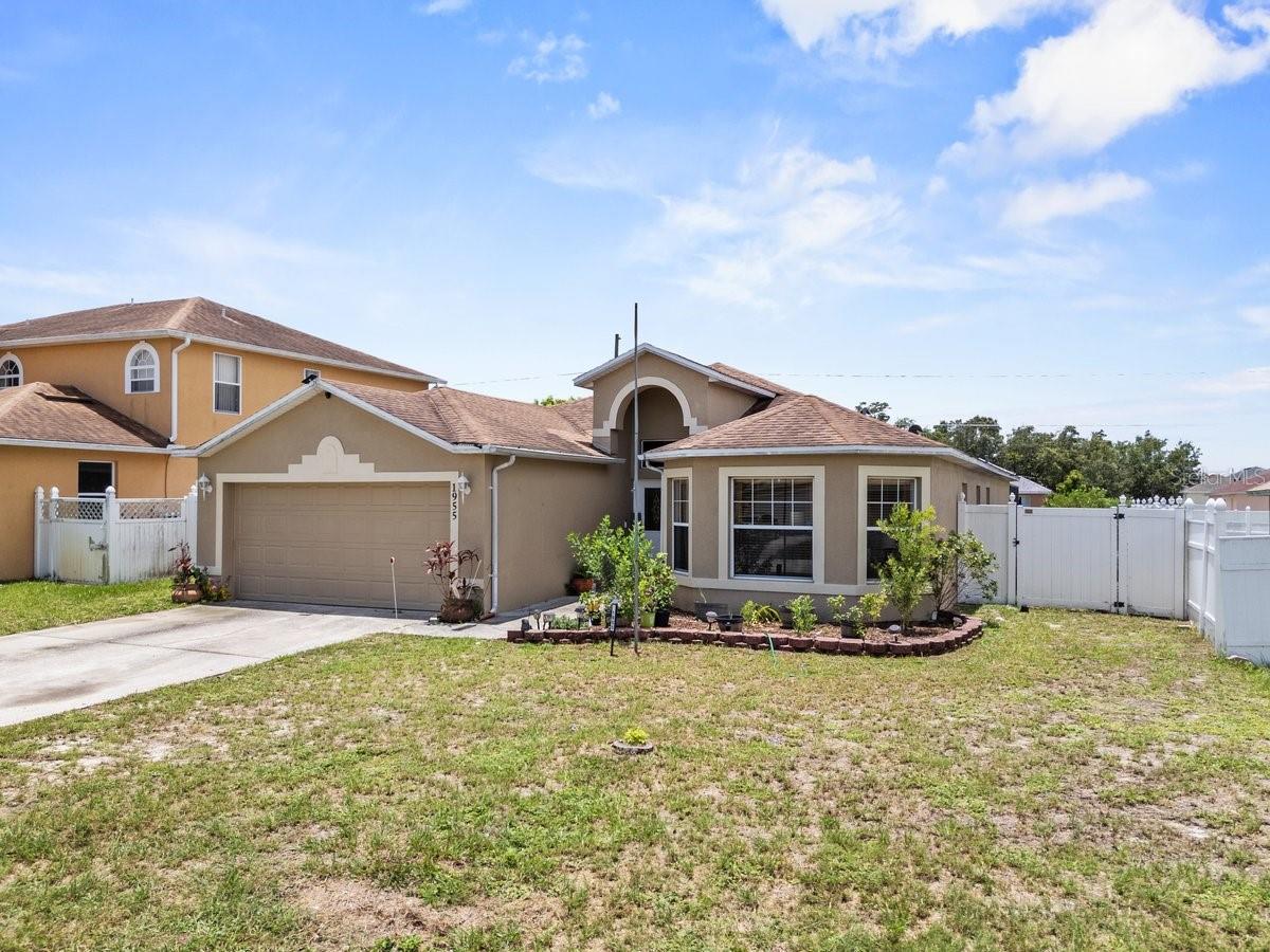1955 MANATEE COURT