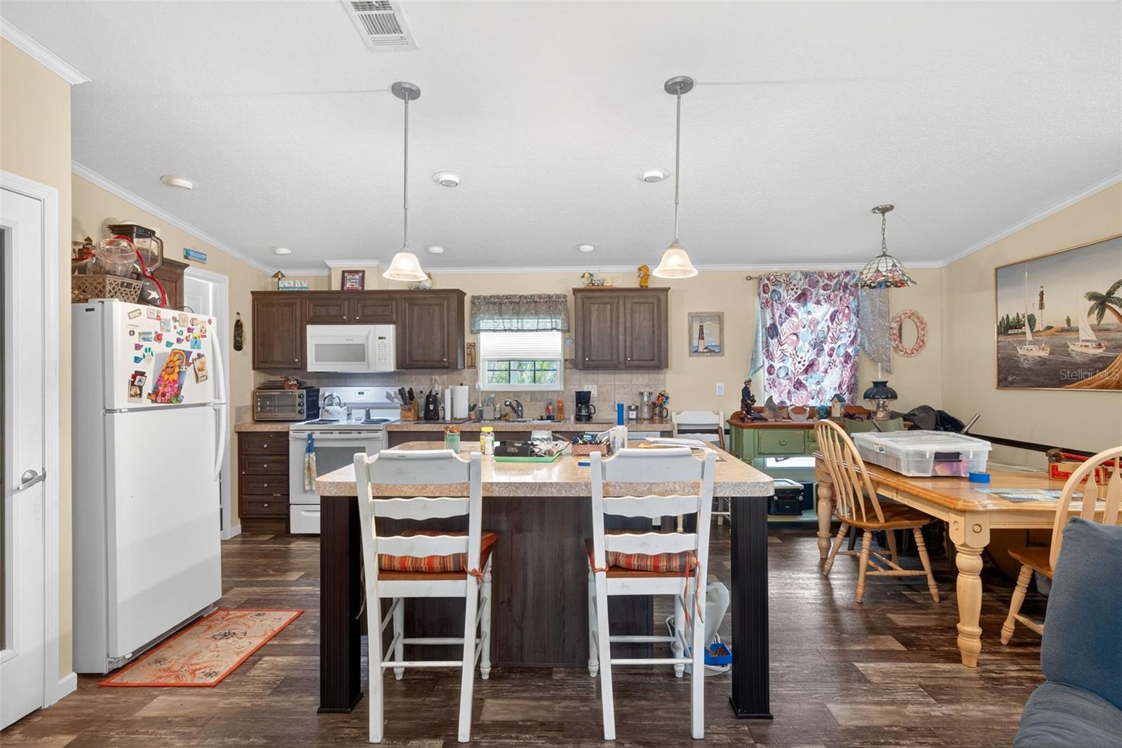 LEMON BAY ISLES PH 03 - Residential