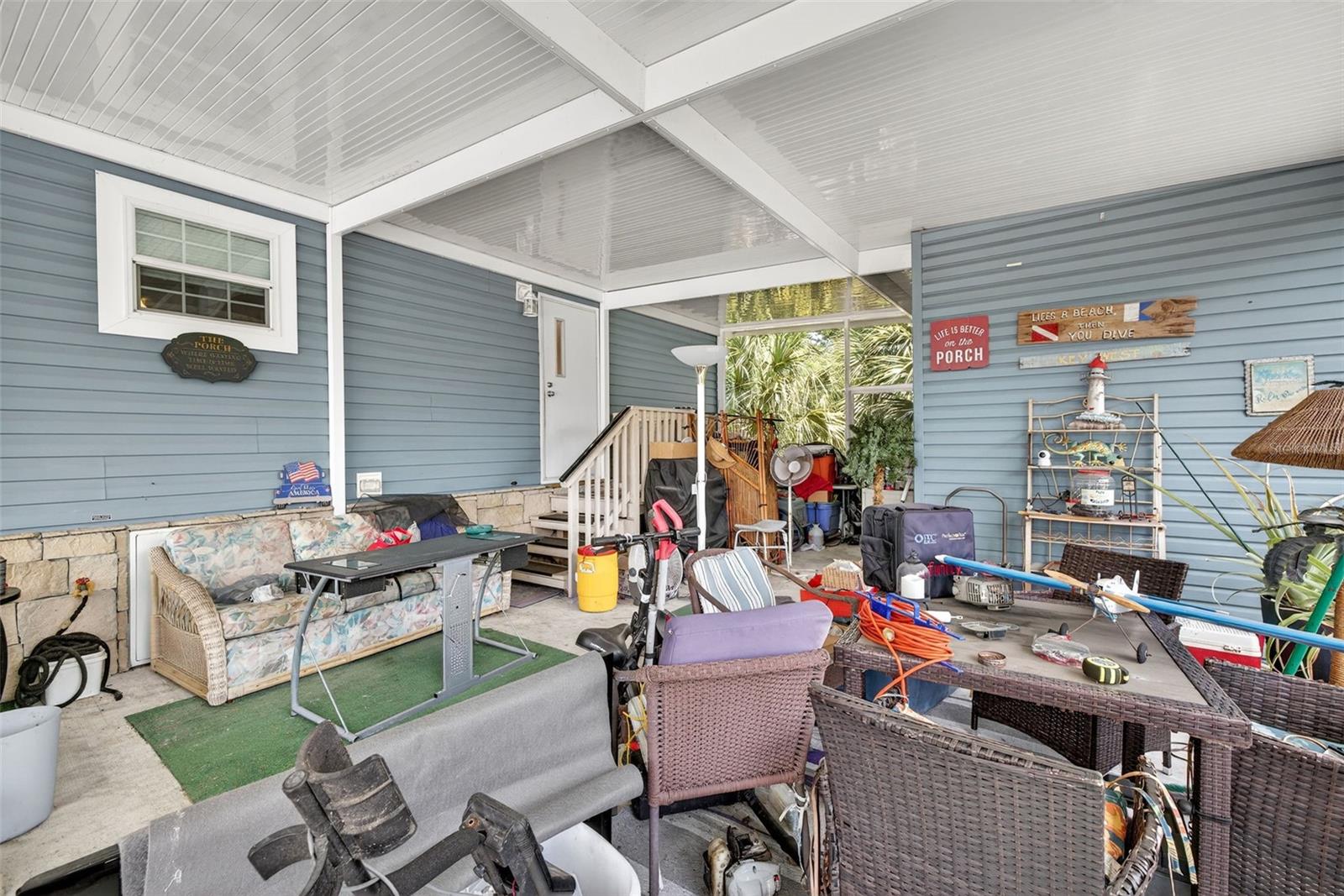 LEMON BAY ISLES PH 03 - Residential