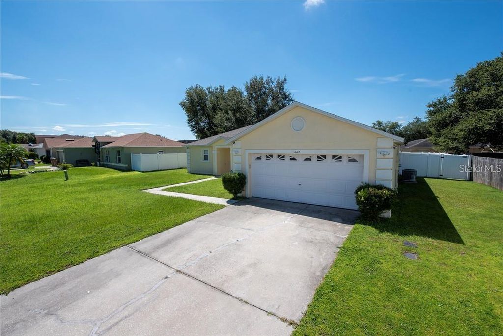 Photo of 662 Sterling Drive, Kissimmee, FL 34758 (MLS # S5142933)