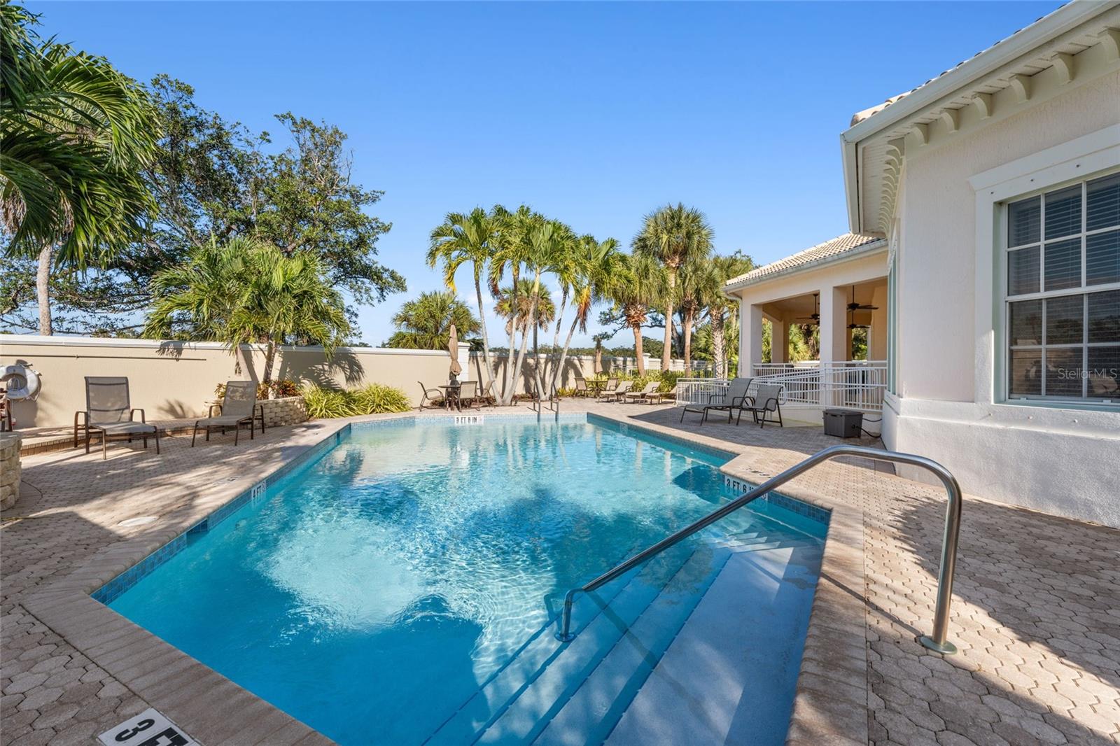 ISLAND CLUB OF VERO BEACH PH II - Residential