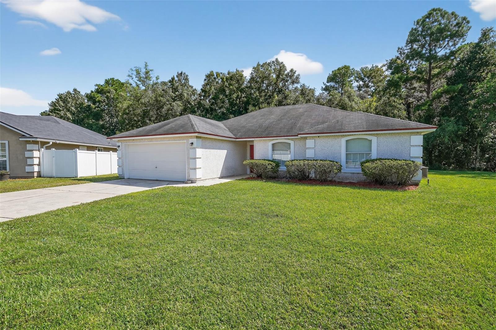 FOXCHASE 04 - Residential