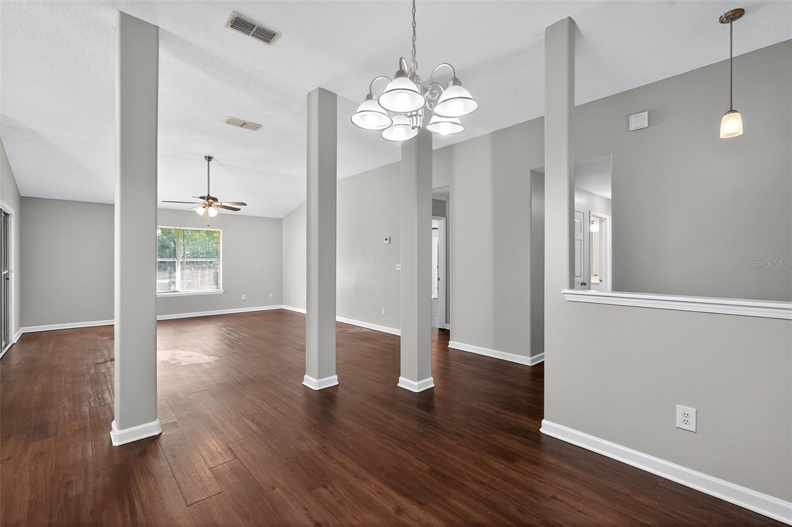 FOXCHASE 04 - Residential