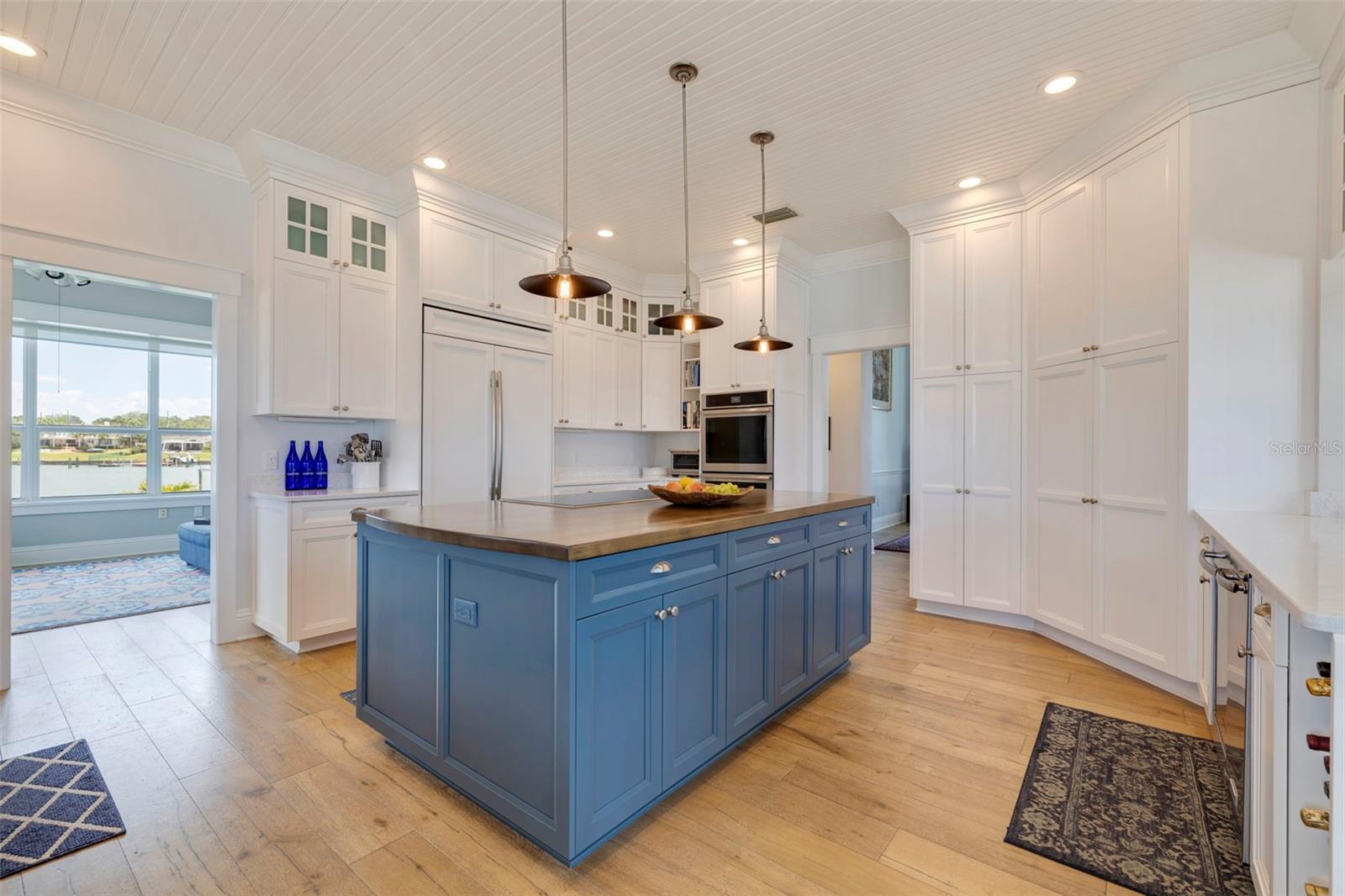 HARBOR BLUFFS SEC 4 - Residential