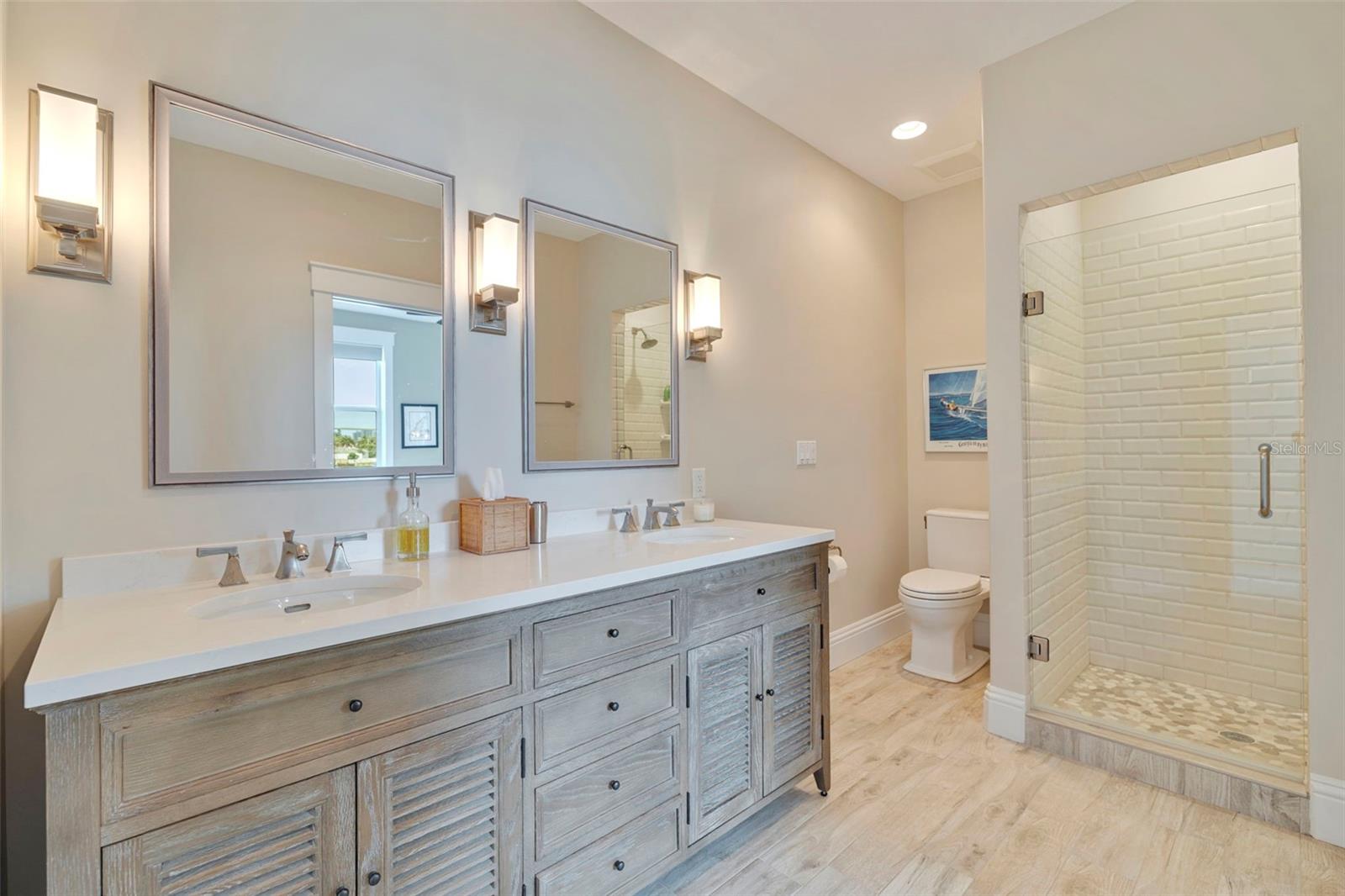 HARBOR BLUFFS SEC 4 - Residential